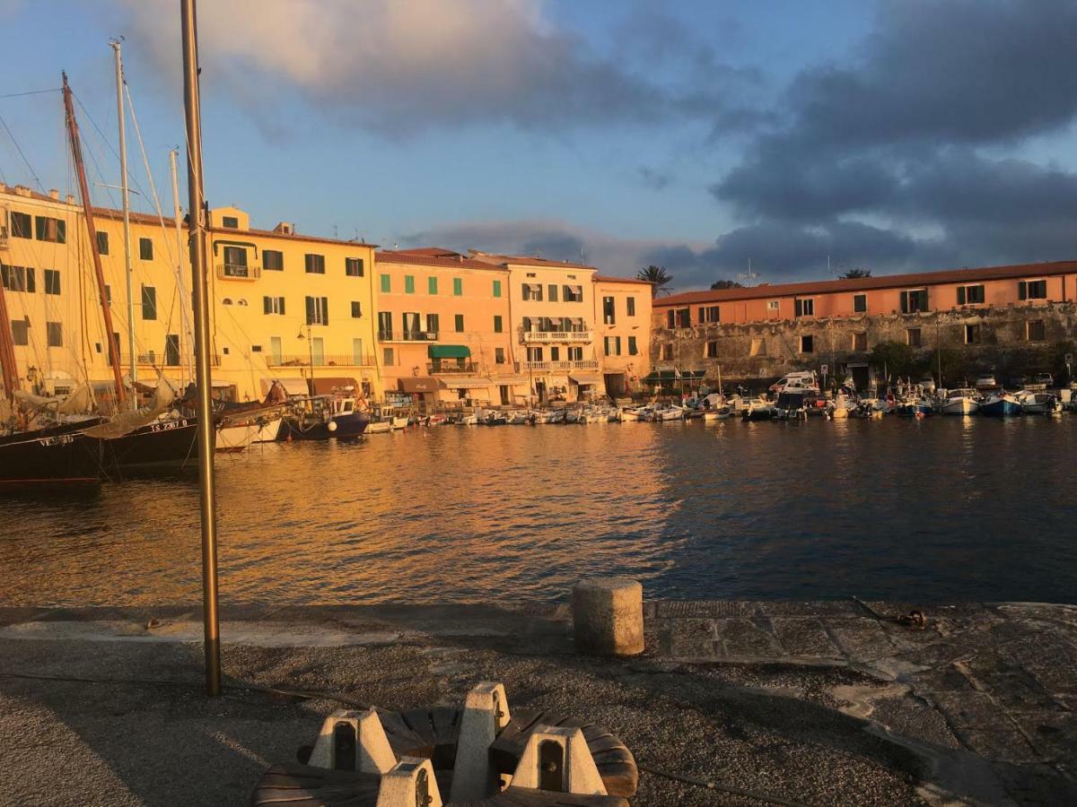 Le Stanze Sul Mare Hotel Portoferraio Exterior photo